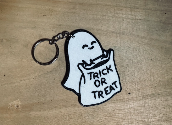 halloween ghost keychain - trick or treat by giuliolibrando fashion models halloween2023 trickortreat key chain 3d print model - Mito3D