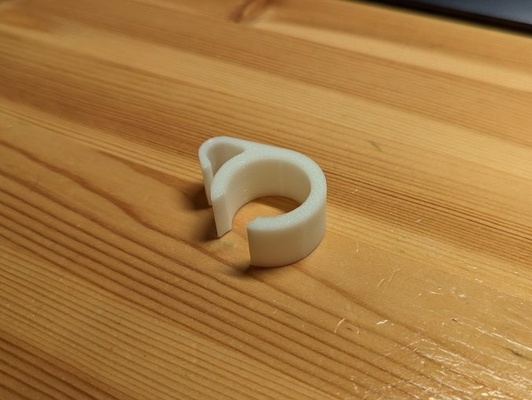 tube kabel clip by ken mühlen hobby diy 3d print model - Mito3D