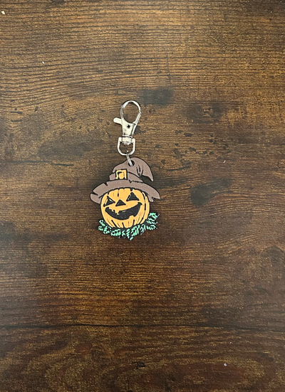 scarecrow pumpkin face by slowpoke's workshop art 2d scare hat scary fun holloween halloween 2023 dead funny keychain key chain clip multy color 3d print model - Mito3D