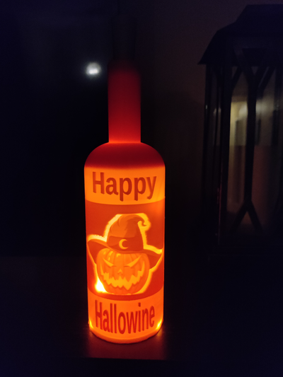 heureux halloween lithophane vin bouteille by oncle joeys créations ménage décor décoration 3d print model - Mito3D