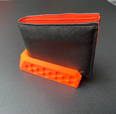 ayakta durmak bi fold cüzdan by jkkwht araçlar organizatörler organizatör dekor sahibi 3d print model - Mito3D