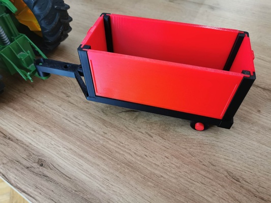 völlig druckbar bruder kompatibel traktor anhänger by reichweitenbär spielzeug kinder spaß zubehörteil kinderspielzeug erweiterung brudertraktor brudertoys 3d print model - Mito3D
