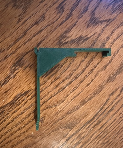 vertical blind headrail cover holder by micah focht 3d print model - Mito3D