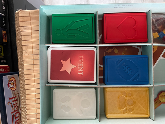 caixas jogo tabuleiro overbooked by lirinta acessórios tabuleiroacessório boardgameinsert inserir 3d print model - Mito3D