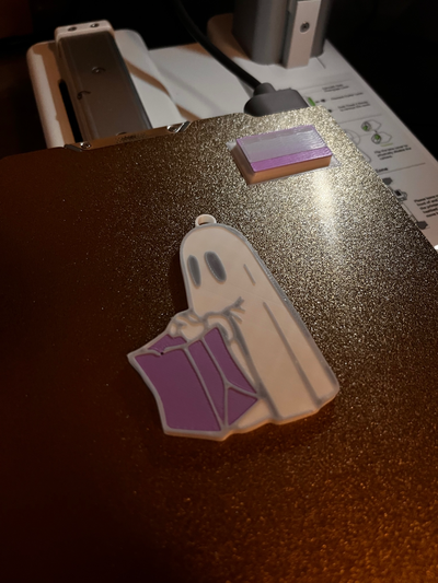halloween fantasma caramella portachiavi by dinozzo28 porta chiave decorazione 2023 arte secchio 3d print model - Mito3D