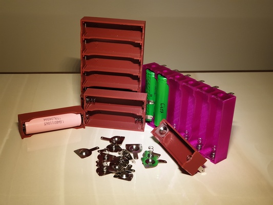 18650 simple li-ion battery slots by cagriahiskali holder case slot lithium tp4056 3d print model - Mito3D