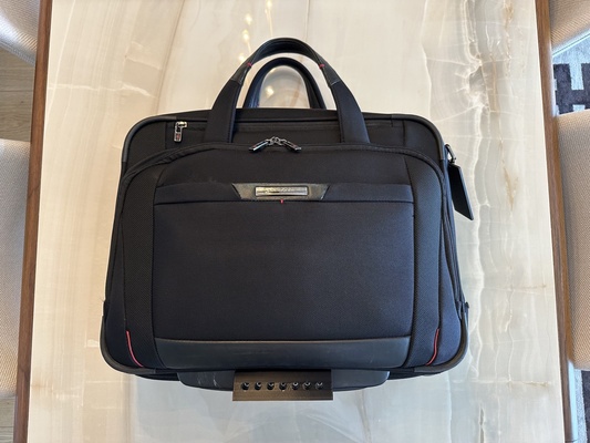 samsonite pro dlx-5 support foot by cagriahiskali laptop handbag dlx dlx5 3d print model - Mito3D