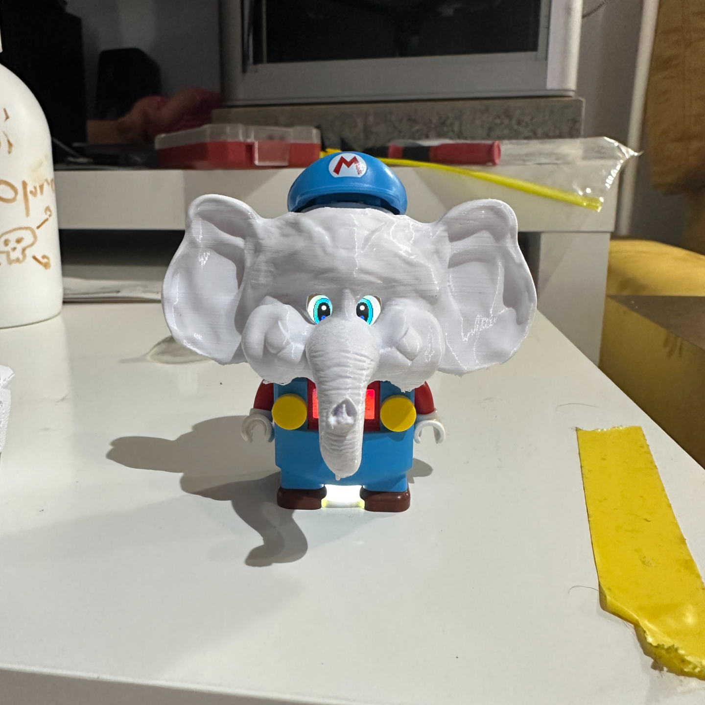 süper mario kardeşler merak etmek fil maske by cristian dürüst tuğla 3D print model - Mito3D