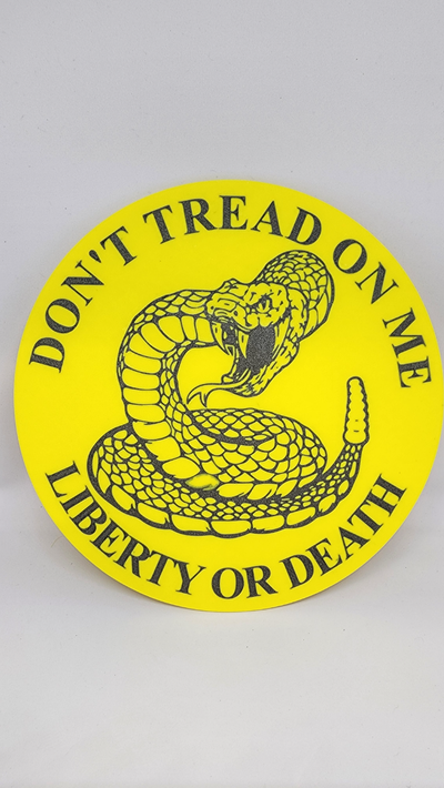 tread on me wall art by bearswampdesigns 3d print model - Mito3D