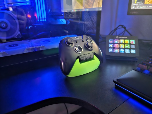 minimalistic xbox controller stand razer wolverine ultimate remixed by smutherbucket xboxcontroller 3d print model - Mito3D
