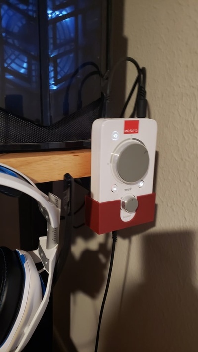 mixamp husky desk holder by smutherbucket 3d print model - Mito3D