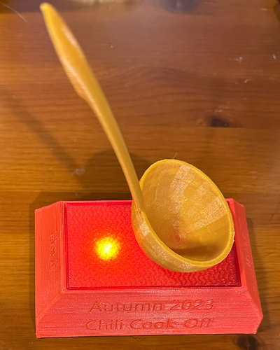 louche trophée remixé by zurno lumière bougie chauffe plat chili cook off cuisson 3d print model - Mito3D