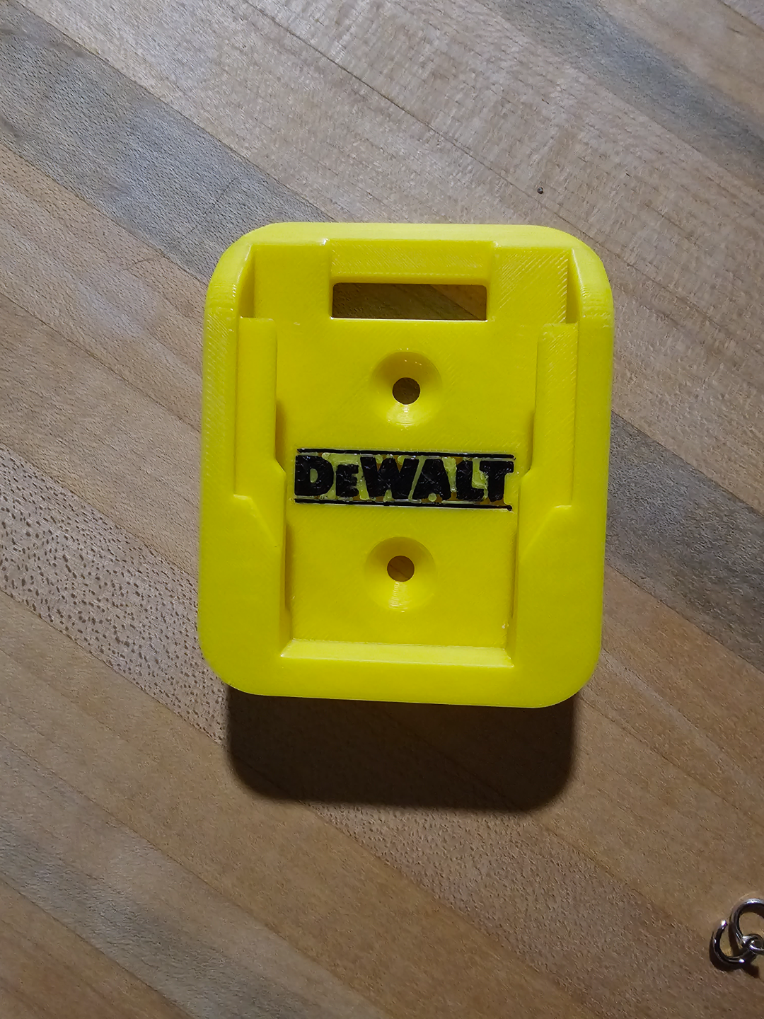 dewalt 20v batería soporte by we3d modelos dewalt20v bateria organizador herramienta herramientas portaherramientas almacenamiento 3D print model - Mito3D