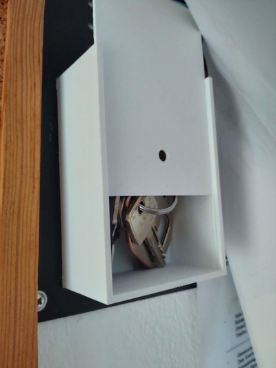 büyük anahtar saklanma yeri 10x10 mıknatıslar yeniden karıştırılmış by bimbamietze kutu 3d print model - Mito3D
