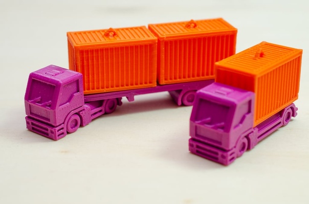 trucks my container ships by vandragon de car children kids lkw logistics model toy transport truck 3d print model - Mito3D