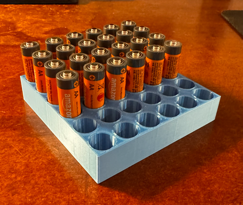 aa bateria suporte by cory jorgensen ferramenta organizador 3d print model - Mito3D
