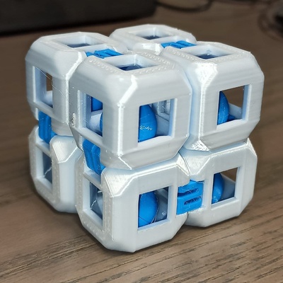 infinito cubo pelotas by schuetzi99 agitarse juguete inquieto bisagra esfera fidgetcube 3d print model - Mito3D