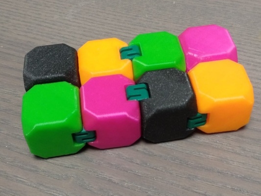infinity cube fidget interchangeable hinges by schuetzi99 toy fidgettoy kobayashi thingiverse hinged fidgetcube disassembly infinitycube 3d print model - Mito3D