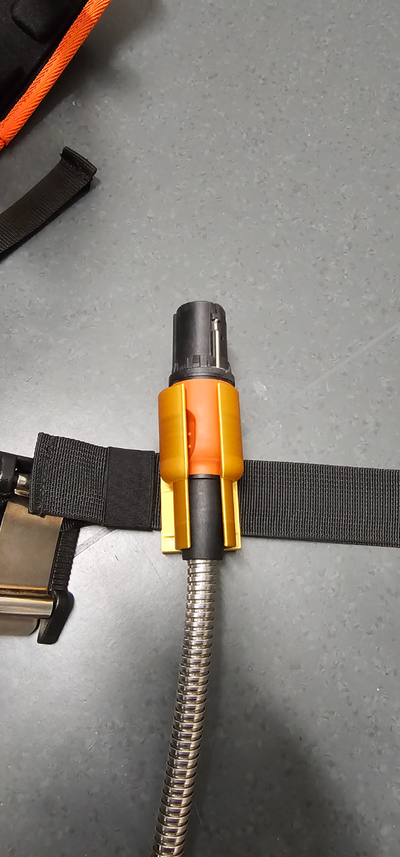 stihl câble titulaire soutien by basteltube adaptateur akku ventilateur outil 3d print model - Mito3D