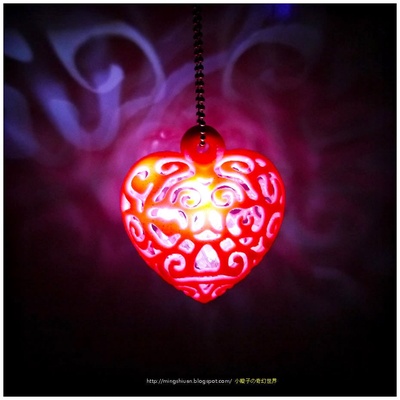 kalp ışık by mingshiuan99 sanat projesi tasarım hediye takı makeredchallenge kolye birtanem sevgili sevgililer günü 3d print model - Mito3D