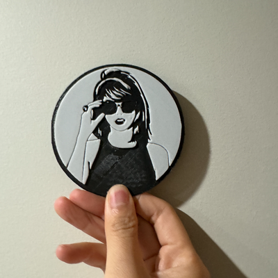 taylor swift coaster by cyanidesugar decor table 1989 music black white easy color print hueforge 3d print model - Mito3D
