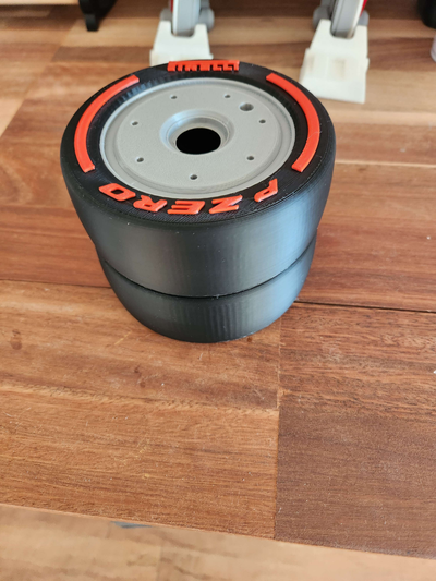 f1 montanha russa suporte or recipiente by theonedove pneu caso bainha 3d print model - Mito3D
