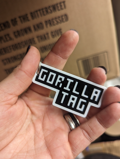 gorila etiqueta chaveiro 2 cor by estampas plantas ferramentas meta busca chave jogador crianças 3d print model - Mito3D