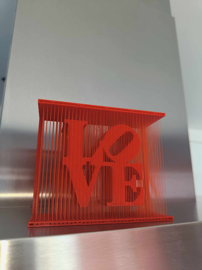 aşk is in hava yağmur by vimafeje3d sanat 2d kalbi kız arkadaşı seviyorum sevgililer günü hediyeleri sevgili çerçeve kalp 3d print model - Mito3D