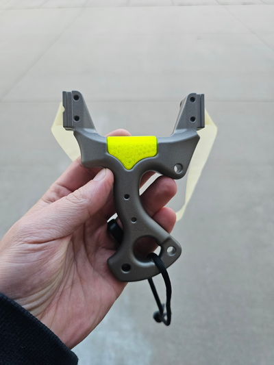 seljan clever slingshot insert by romeoalfa hobby & diy sport outdoors 3d print model - Mito3D