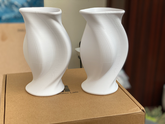 vase by cxd579 art modèles mode 3d print model - Mito3D