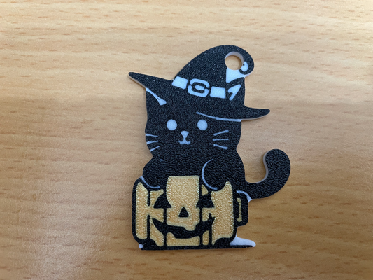siyah kedi anahtarlık cadılar bayramı 2023 by mail iou ev halkı şenlikler şirin etiket sanat renkli kabak yarasa çanak mum hayalet grup emoji avcıları dekor aksesuar kapı anahtar keychain3 3d print model - Mito3D