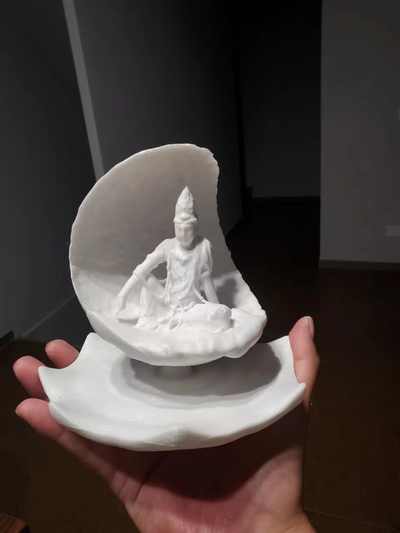 guanyin of water moon by abonnieren kunst skulpturen 3d print model - Mito3D