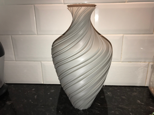 groovy vase by brithawkes household decor 3d print model - Mito3D