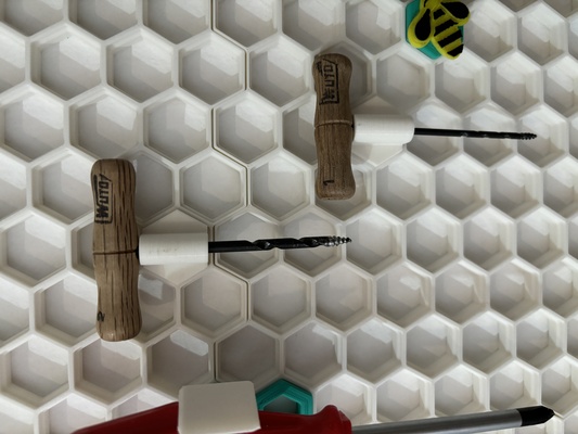 main percer tarière titulaire soutien hsw by danibautistafernandez outils perceuse mur stockage nid 39 abeille hswholder 3d print model - Mito3D