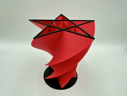 bükülmüş köşeli yıldız vazo by deniz feneri katkı sanat modeller cadılar bayramı şeytani gizli 3d print model - Mito3D