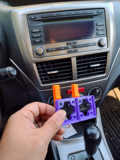 ızgara sonluluğu to araba havalandırma adaptör yeniden karıştırılmış by makereer araçlar organizatörler organizatör klips organizasyon araç gösterge paneli sonlu taban plakası klipsi gridfinityonthego 3d print model - Mito3D