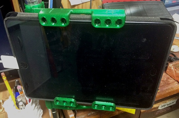 ipad titulaire soutien lowe 39 câble étagère 25 5mm by ronindesu outils gadgets cas gaine chose universelle ipadstand ipadholder ipadpro ipad mini air 3d print model - Mito3D