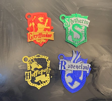 hogwarts house crests keychains remixed by encrust3d art coin & badges keychain accessory hogwartslegacy gryffindor slytherin ravenclaw hufflepuff witchcraft wizard magic multicolor harry potter harrypotter 3d print model - Mito3D