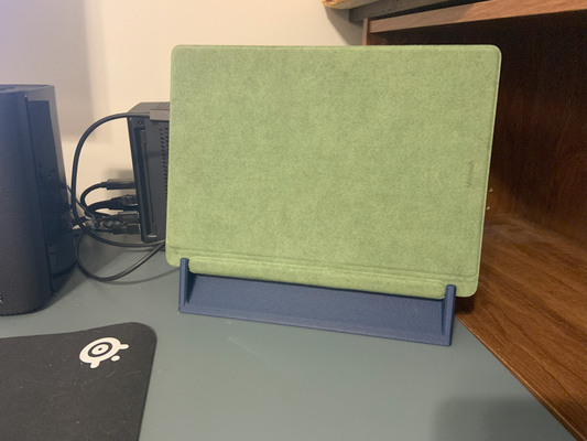 superfície pró resfriador ficar pé by bisque frango casa escritório computador portátil suporte acessórios notebook microsoft 3d print model - Mito3D