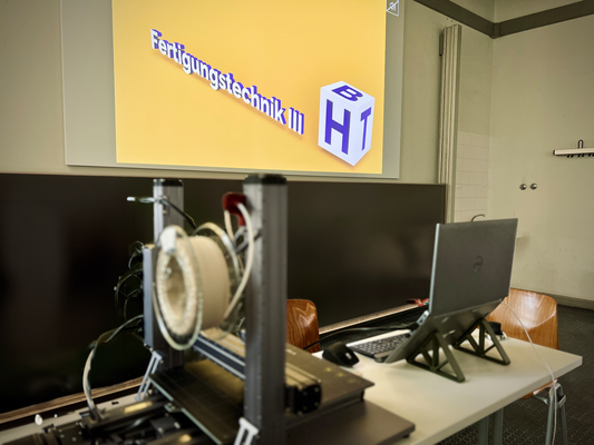 laptop montieren stand to arbeit aufrecht by sörenharaldsson werkzeuge gadgets 3d print model - Mito3D