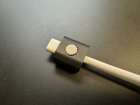 apple usb-c cable magnet sock by tellus1019 tools gadgets iphone15 3d print model - Mito3D