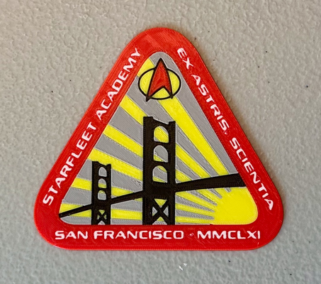 multicolore starfleet académie logo aimant by ouah art 2d étoile randonnée 3d print model - Mito3D