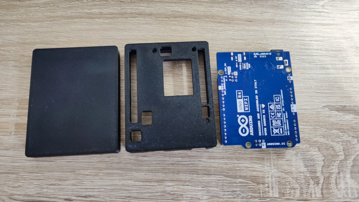 arduino uno r4 cas gaine achevée by ingénierie projets loisir diy électronique 3d print model - Mito3D