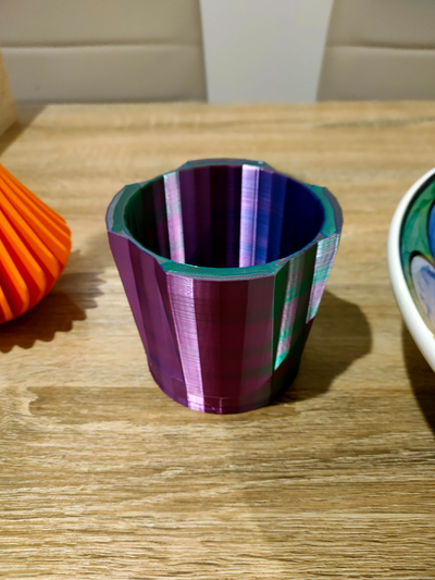 geopot by audibleflora household decor pot vase container pencil holder organiser planter 3d print model - Mito3D