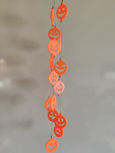 15 gruslig gesichter wind glockenspiel by essensleiter haushalt feierlichkeiten halloween kunst dekor dekoration urlaub 3d print model - Mito3D