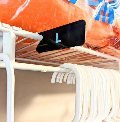 placard organisateur mots clés câble racks bloquer cintres by sam outils organisateurs ménage vêtements cintre taille étagère vêtements blanchisserie gamins famille 3d print model - Mito3D