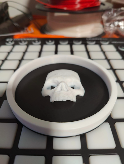skullcoaster by geist yt household decor drink coaster drinkaccessory 3d print model - Mito3D