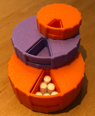 praktisch täglich pille box v3 wochentags dt by abonnieren werkzeuge veranstalter bunker tabletten dosis 3d print model - Mito3D