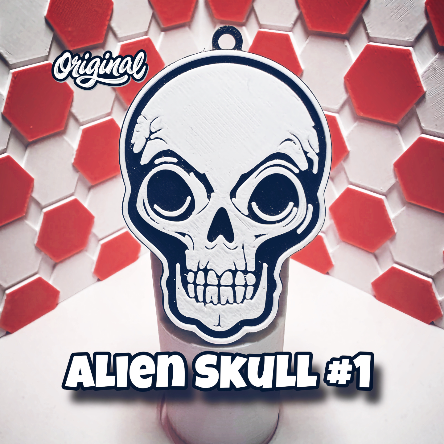 alien skull keychain 1 by tiroplast 3d art coin & badges easy print 3D print model - Mito3D