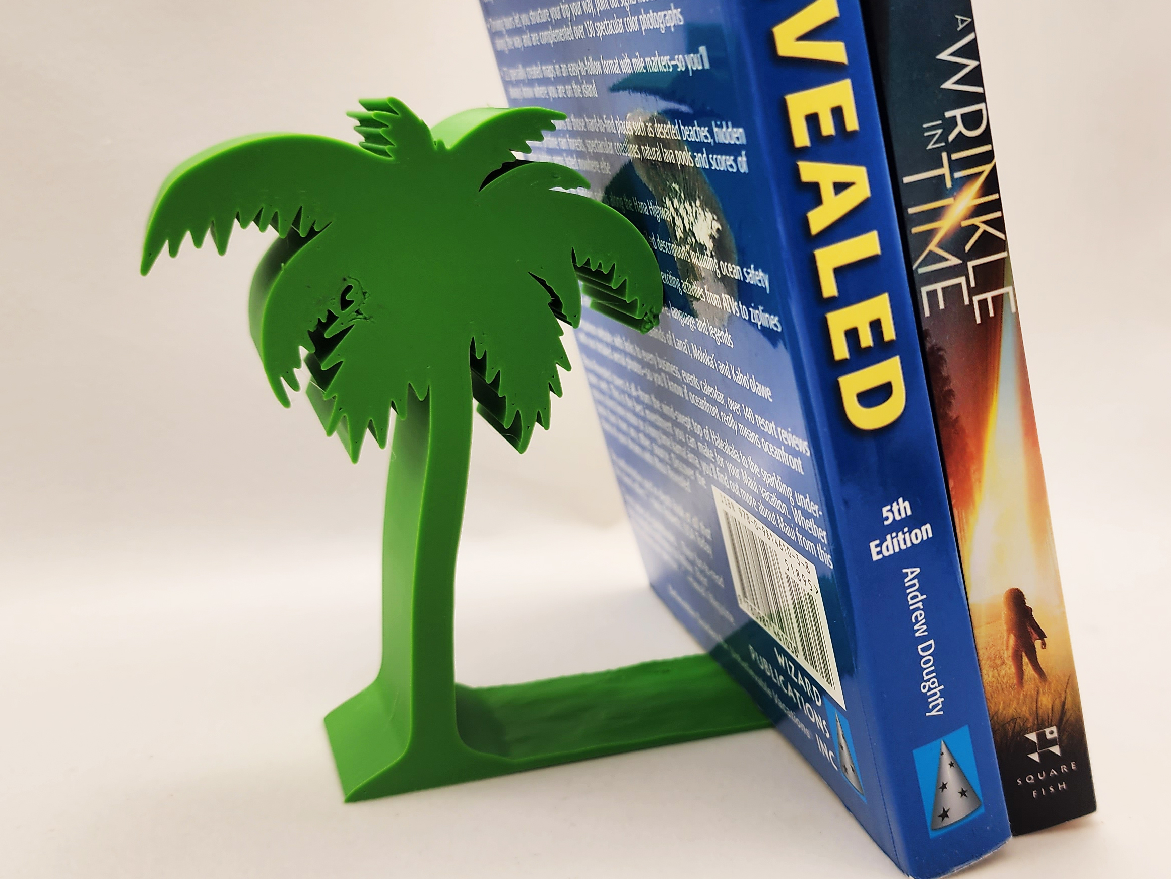 paume arbre serre livres by atelier triple art sculptures plante train lire plage chambre étagère étude tropical réservé 3D print model - Mito3D